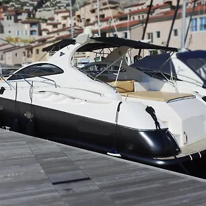  Bateau-hôtel Yacht 22m Nuit Insolite Au Vieux Port,